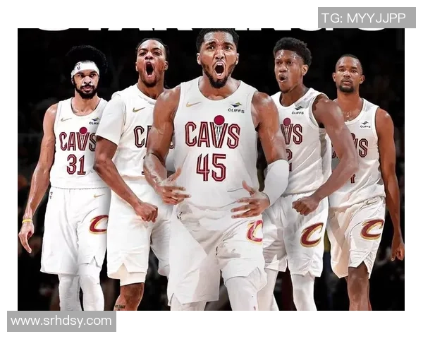 5900万双核用成蓝领！夺冠抢手变东部第八，3.9亿豪阵该崩溃了